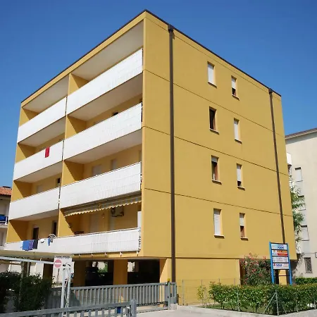 Pleione Apartmán Bibione